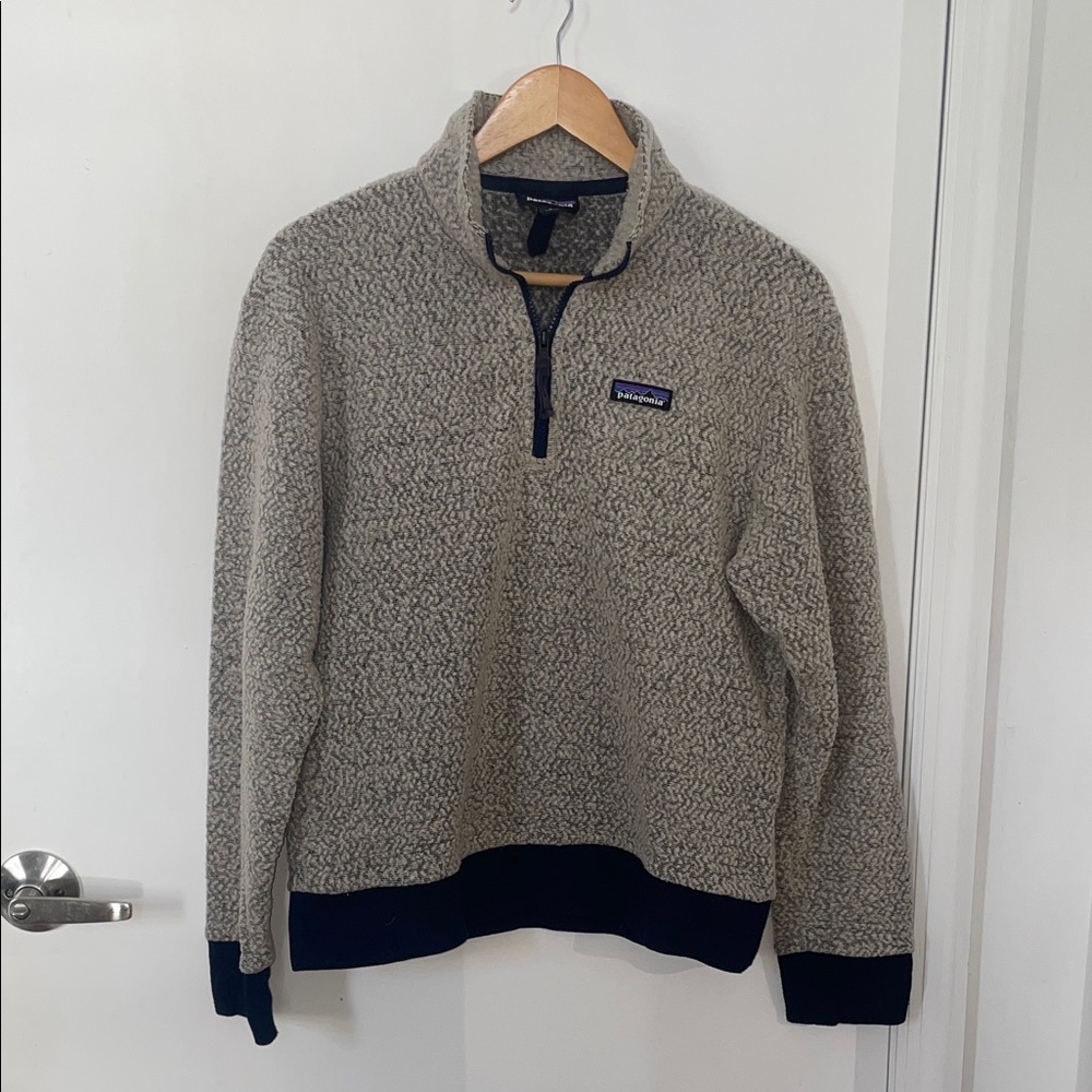 Patagonia Men's Zip Up Sweater - Beige and Navy